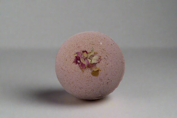 Feel That Love Ritual Bath Bomb