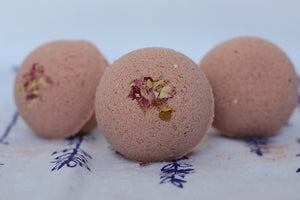 Feel That Love Ritual Bath Bomb | Milk + Rose Luxury Bathing Experience