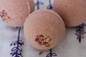 Feel That Love Ritual Bath Bomb | Milk + Rose Luxury Bathing Experience