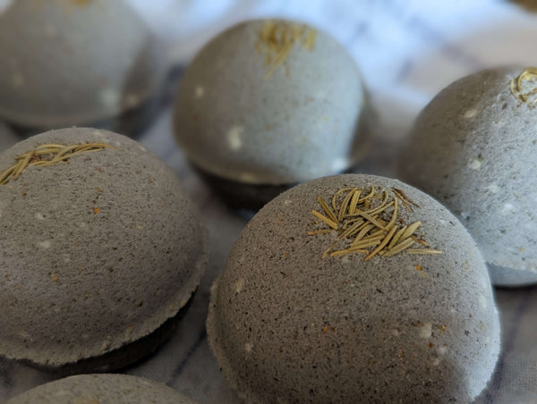 Refocus & Empower Ritual Bath Bomb - Red Cat Apothecary